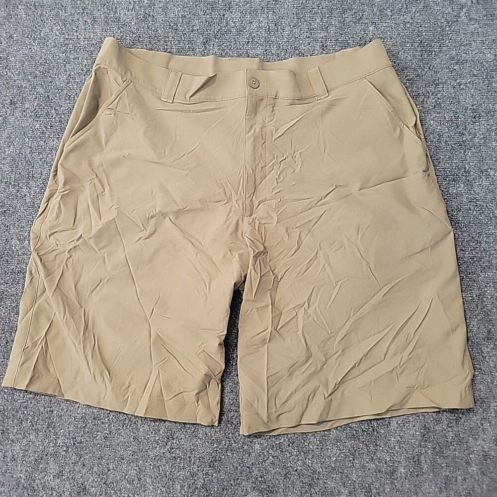 Under Armour Golf Shorts Khaki, Size 40 Chino